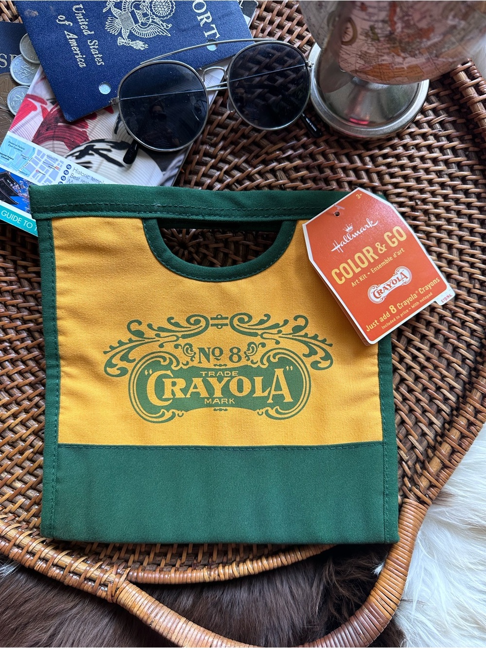 Crayola Color & Go Yellow and Green Carrying Pouch by Crayola New